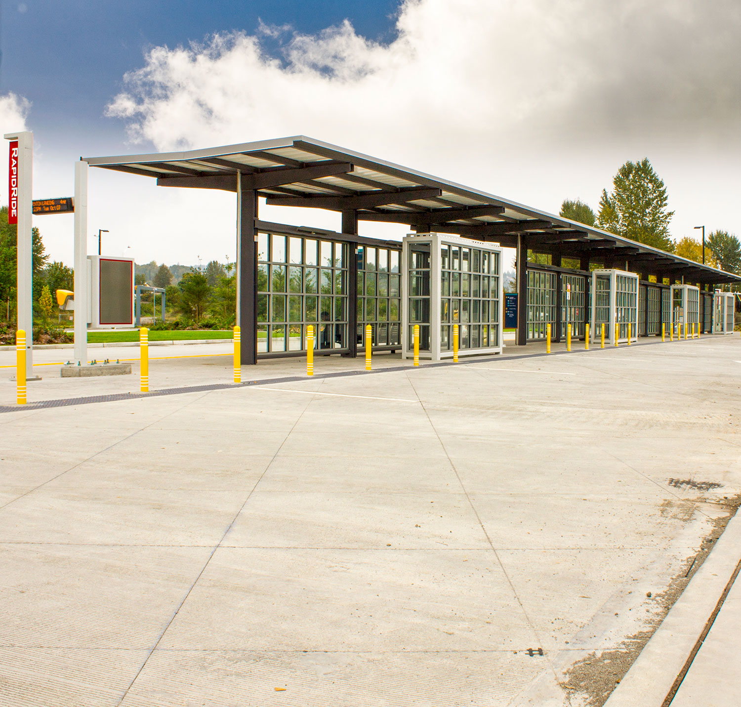 Sound-Transit-Tukwila--Bus